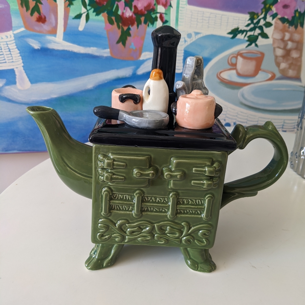 Ceramic teapot stovetop vintage design